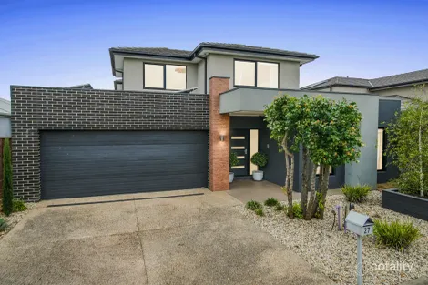 27 Elland Rd, Clyde North, VIC 3978