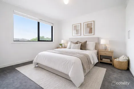 Property photo of 27 Elland Road Clyde North VIC 3978