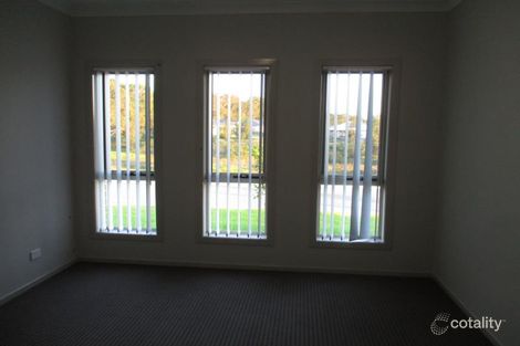 Property photo of 17 Watervale Circuit Chisholm NSW 2322