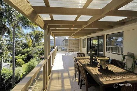 Property photo of 37 Vista Avenue Soldiers Point NSW 2317