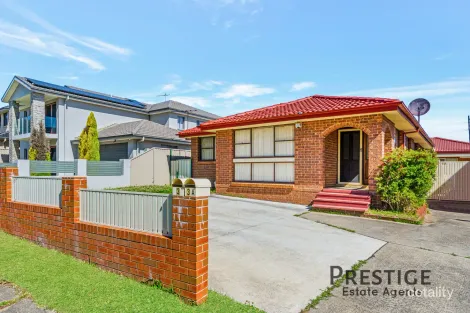 3 Murrumbidgee St, Bossley Park, NSW 2176