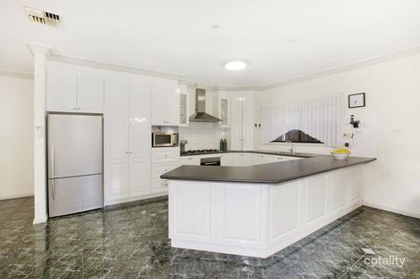 Property photo of 9 Mt Cooper Drive Bundoora VIC 3083