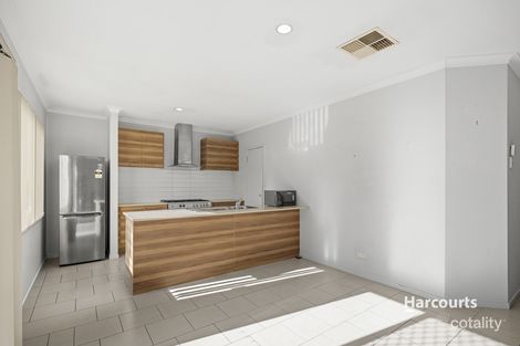 Property photo of 11 Bailey Place Pakenham VIC 3810