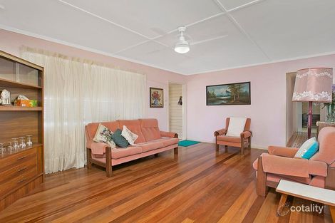 Property photo of 12 Hellyer Street Wynnum West QLD 4178