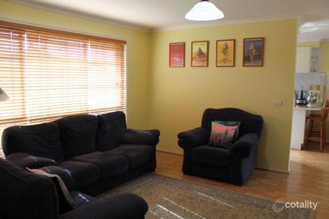 Property photo of 2/65 Keon Parade Reservoir VIC 3073