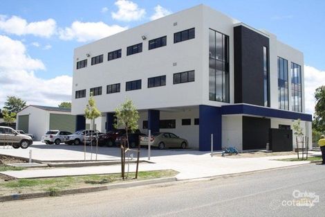 33 Macaree St, Berserker, QLD 4701