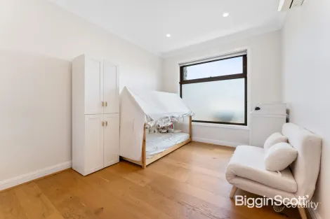 Property photo of 2/7 Ronald Avenue Bulleen VIC 3105