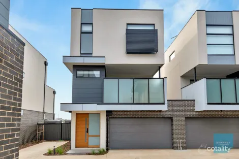 8/13 Vinko Ct, Fraser Rise, VIC 3336