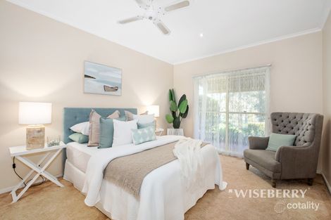 Property photo of 8 The Knoll Jilliby NSW 2259