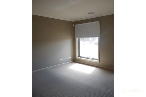 Property photo of 3 Pecora Way Wyndham Vale VIC 3024