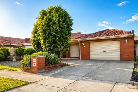 20 Parmelia Dr, Taylors Lakes, VIC 3038