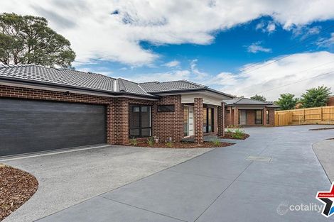 Property photo of 2 Starboard Close Mooroolbark VIC 3138