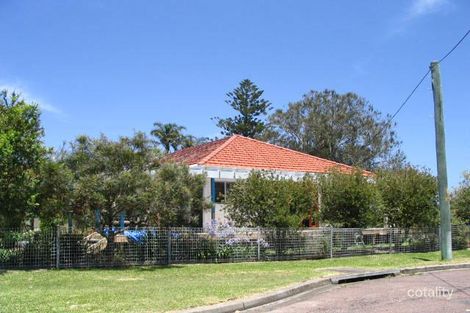 Property photo of 1 Harry Street Belmont South NSW 2280