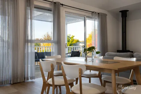 Property photo of 18 Albert Street Trentham VIC 3458