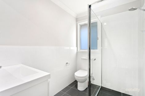 Property photo of 25 Woollamia Lane Tullimbar NSW 2527