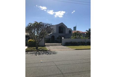 111a Amalfi Dr, Surfers Paradise, QLD 4217