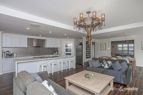 Property photo of 21 Oakmont Avenue Medowie NSW 2318