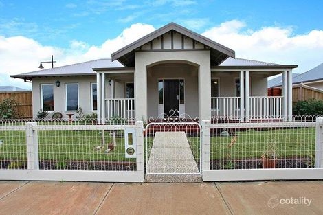 2 Licola Ct, Eynesbury, VIC 3338