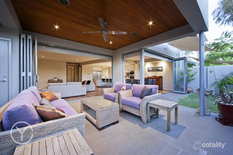 30 Mewstone Cres, North Coogee, WA 6163