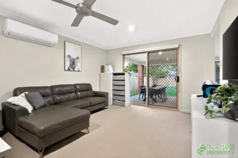 Property photo of 8 Wirragrove Circuit Kallangur QLD 4503