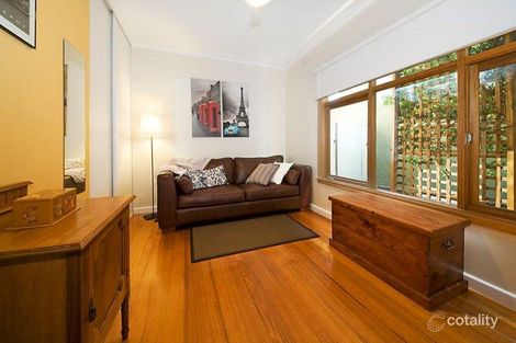 Property photo of 16 Margaret Street Parkdale VIC 3195