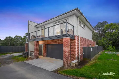 Property photo of 43 Lucia Crescent Mount Clear VIC 3350
