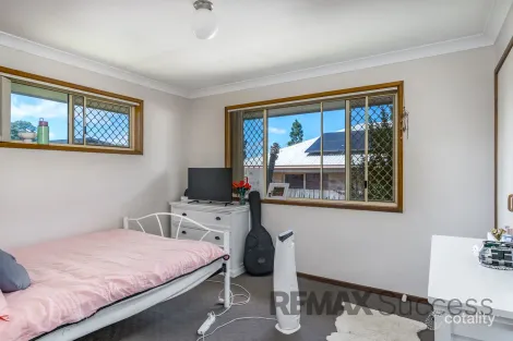 Property photo of 55 Moore Crescent Wilsonton QLD 4350