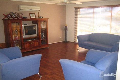 Property photo of 57 Strabane Way Hampton Park VIC 3976