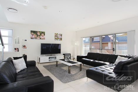 Property photo of 3/19 Chiswick Road Greenacre NSW 2190