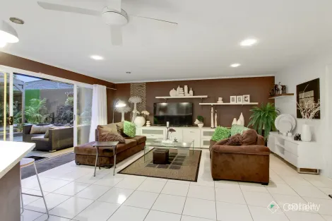 Property photo of 26 Glenview Crescent Frankston VIC 3199