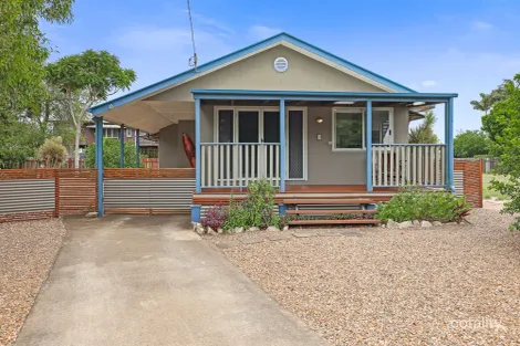 Property photo of 3 Hibiscus Avenue Moore Park Beach QLD 4670