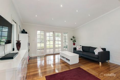 Property photo of 31 Barnard Grove Kew VIC 3101