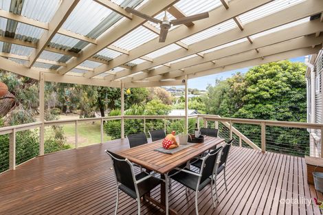Property photo of 9 Island View Crescent Encounter Bay SA 5211