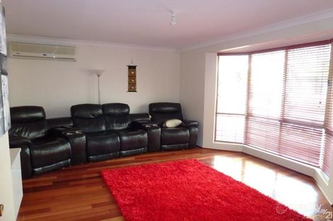 Property photo of 6 Cumberland Way Beldon WA 6027