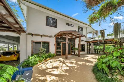 582 Bingil Bay Rd, Bingil Bay, QLD 4852