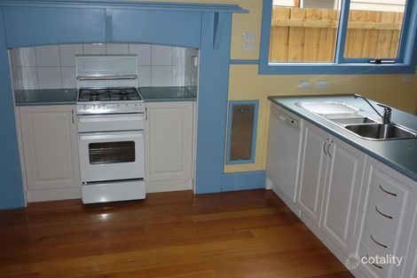 Property photo of 26 Robbs Road West Footscray VIC 3012