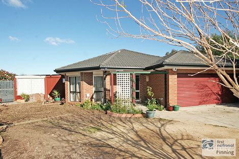 Property photo of 31 Bellbrae Crescent Cranbourne West VIC 3977