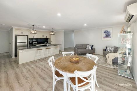 Property photo of 52 Lakes Entrance Drive Springfield Lakes QLD 4300