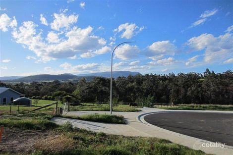 Property photo of 31 Bonnie Vale Drive Howden TAS 7054
