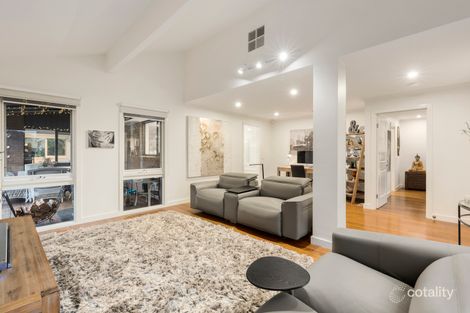 Property photo of 159 Centre Dandenong Road Dingley Village VIC 3172