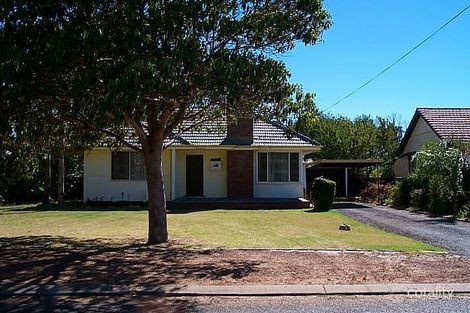 1 Merriedale Cres, Harvey, WA 6220