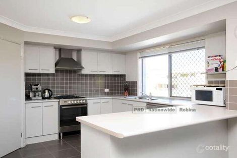 3 Finnagin Dr, Bonogin, QLD 4213