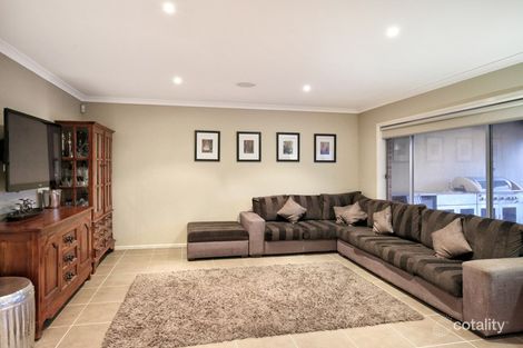 Property photo of 5 Sidgewick Street Attwood VIC 3049