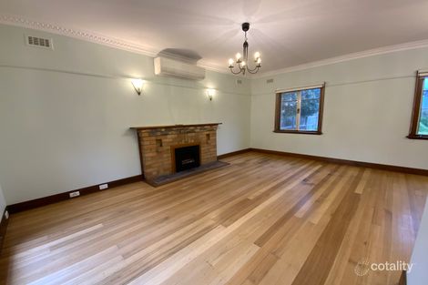 Property photo of 37 Powell Street Reservoir VIC 3073
