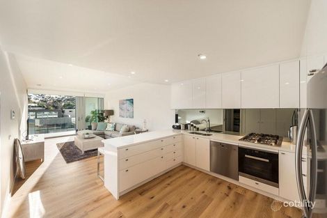 21 Beach Rd, Beaumaris, VIC 3193