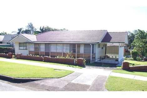 24 Dahlia St, Cannon Hill, QLD 4170