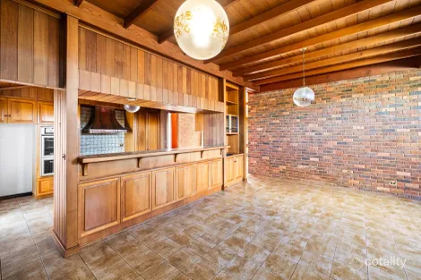 Property photo of 325 Duncans Road Werribee South VIC 3030