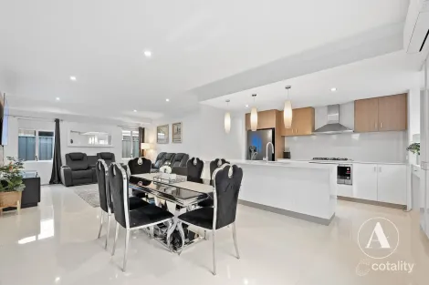 Property photo of 10 Burnham Road Hilbert WA 6112