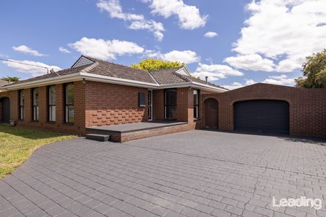 Property photo of 6 Landsborough Drive Sunbury VIC 3429