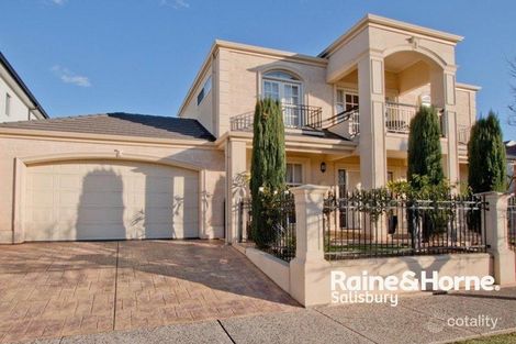 12 Mallard Cres, Mawson Lakes, SA 5095